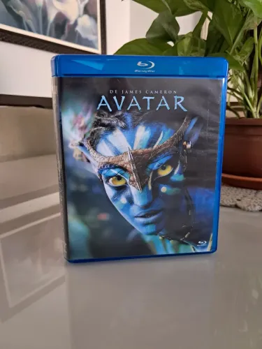Vendo Blu-ray Original do filme AVATAR (2009) - Edição de Cinema (1 Disco)
