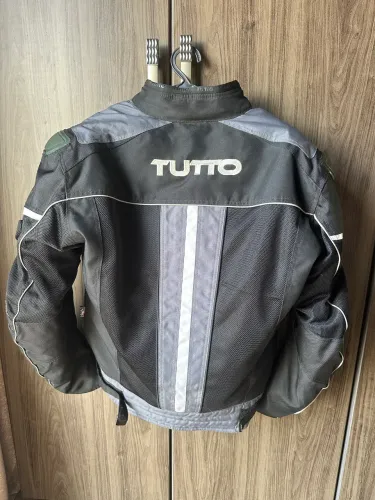 Blusa Tutto tamanho G com proteção de coluna