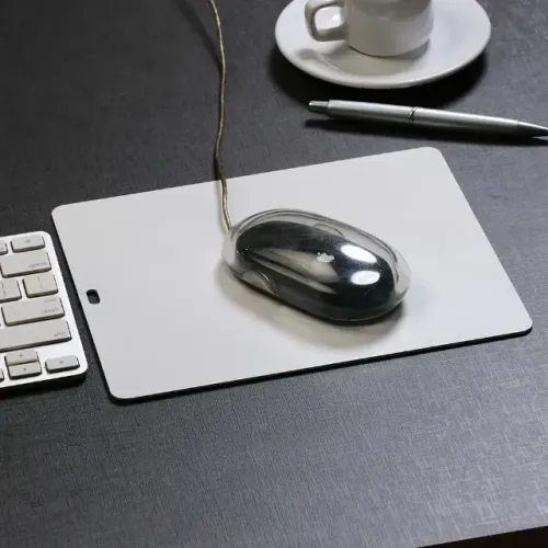 Mouse Pad Rígido Para Cama Ou Sofá Em Alumínio