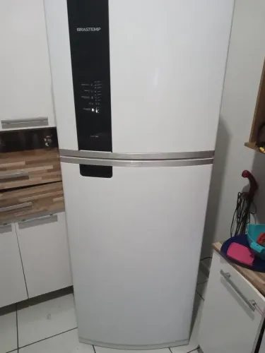 Geladeira Brastemp Frost Free 462L Branca BRM56ABANA Ano 2021