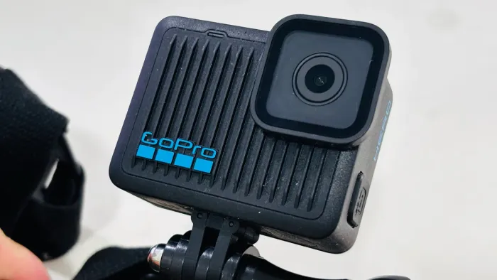 GoPro Hero 4k + cartao 64gb + suporte peitoral