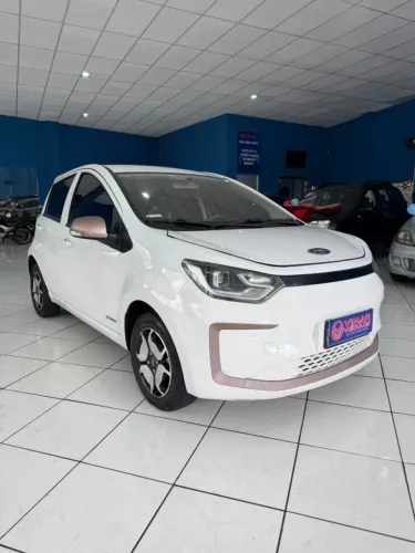JAC E-JS1 62cv 5P Aut. (elétrico) 2025