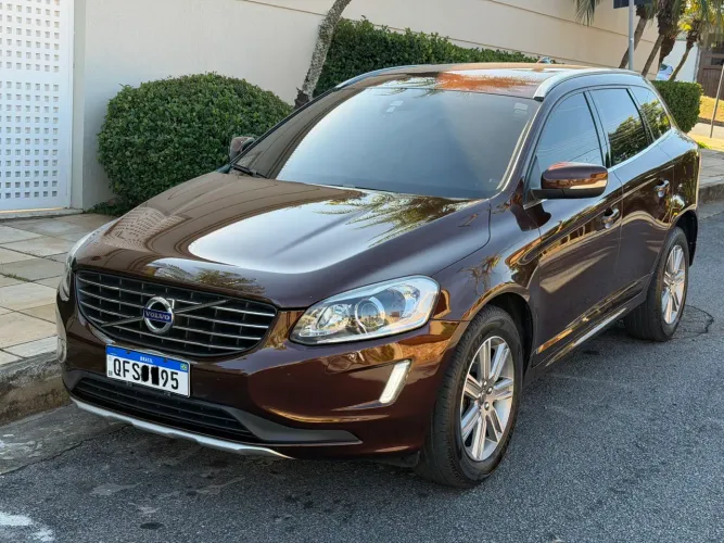 Volvo XC 60 D-5 Kinetic 2.4 AWD Diesel 5P 2017