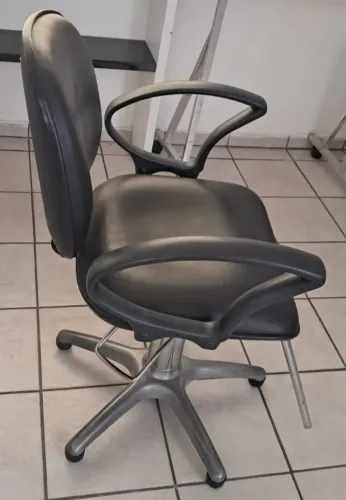 vendo cadeira para cabeleireiro