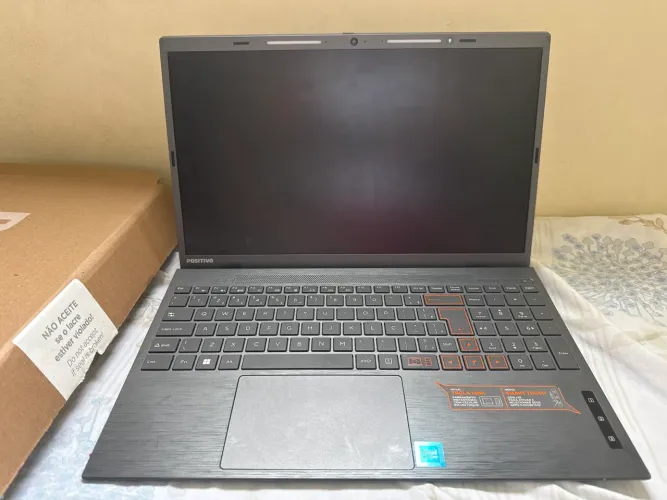 NOTEBOOK POSITIVO VISION C14