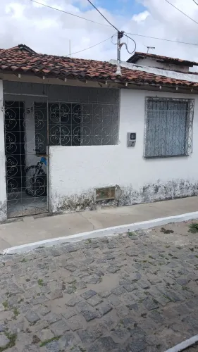 Alugo casa no Rosa Maria no conjunto Nosso Lar Rosa elze 