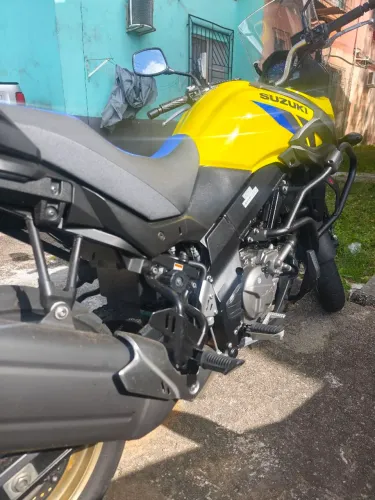 Suzuki v-strom 650 xt