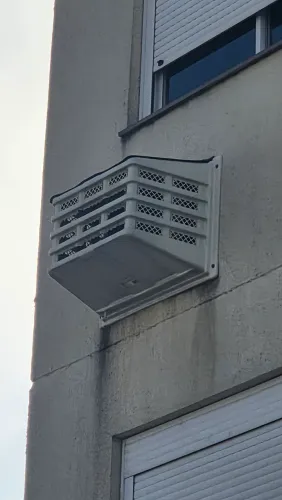 Protetor de ar condicionado de janela