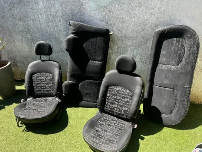 Bancos completos Peugeot 206 e 207