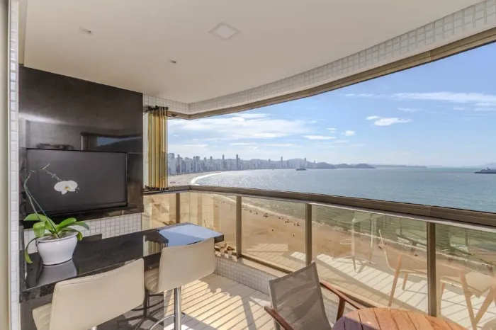 Apartamento 3 quartos mobiliado à venda no Edifício La Martina