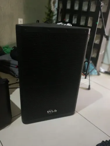 Caixa de som ativa 500w WLS
