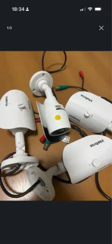 Kit com 3 câmeras Intelbras analógica/AHD