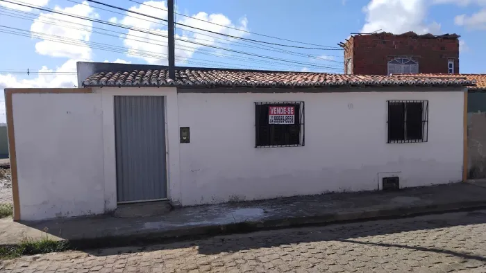 VENDO /TROCO CASA EM EMAUS  
