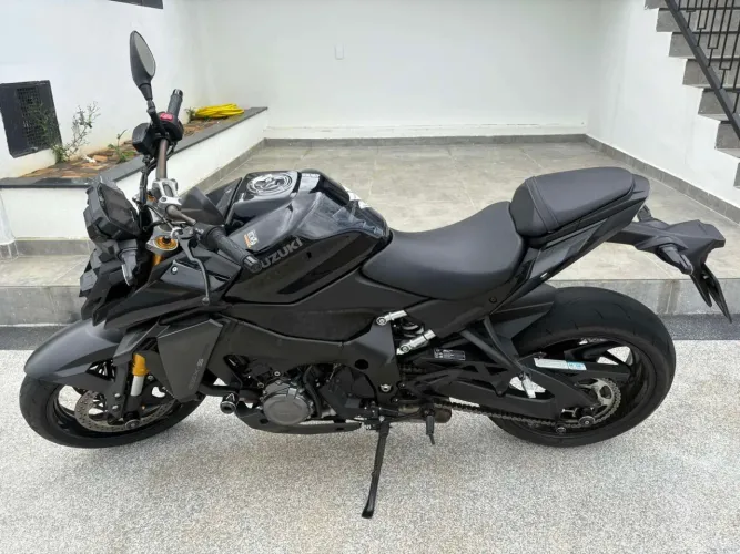 GSX-S 1000 2024 aceito troca