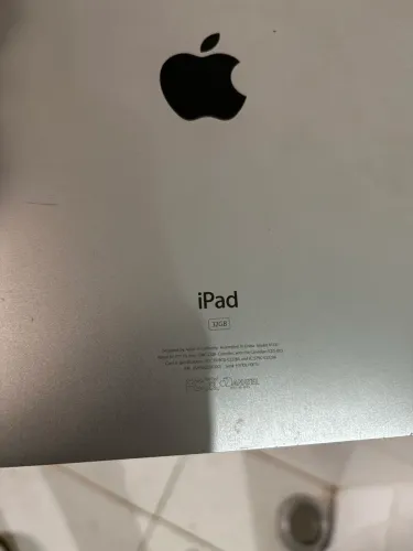 iPad A1337 1ª geração leia