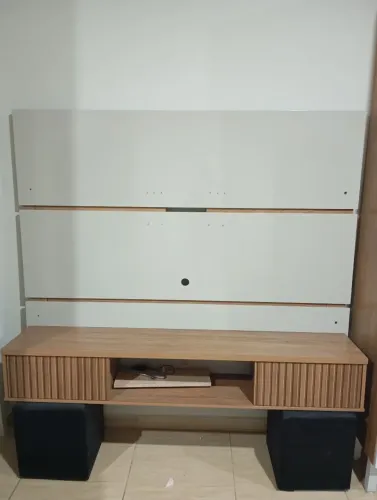 PAINEL DE TV ATÉ 65" PARA SALA 