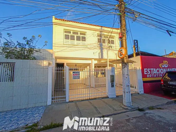 Casa Disponível para Aluguel Parte Superior no Bairro São José
