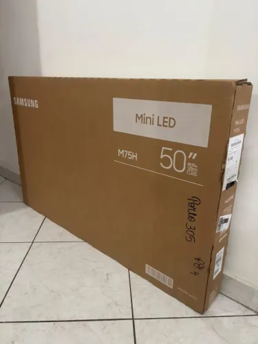 Smart TV Samsung 50" Mini LED 4K M75H