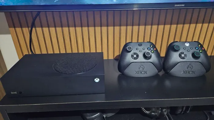 Xbox Series S 1TB edição carbon black
