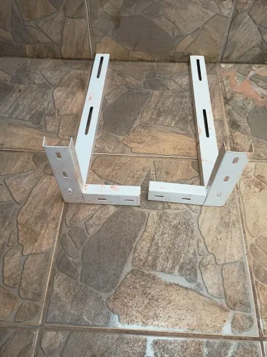 Suporte ar condicionado pé de galinha 60 cm