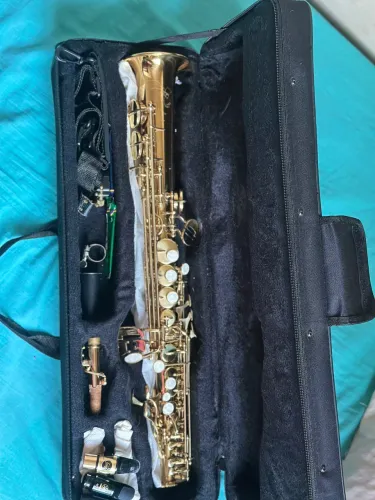 Vendo saxofone soprano