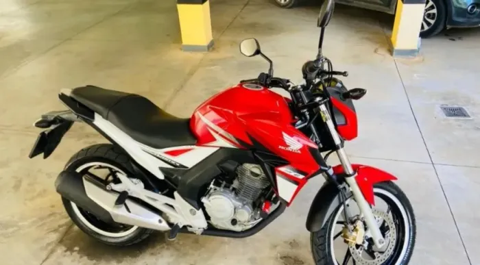 CB Twister 250 toda ok