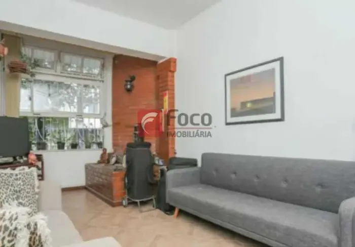 Apartamento - Térreo / Residencial / Copacabana