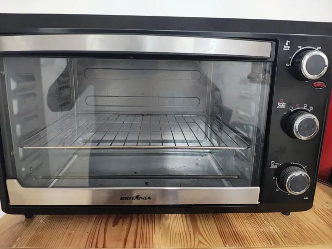 Vende-se Forno Elétrico