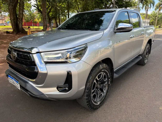 Toyota Hilux CD SRX 4X4 2.8 TDI 16V Diesel Aut. 2021