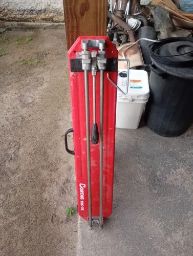 Riscadera cortar 75 cm novinha