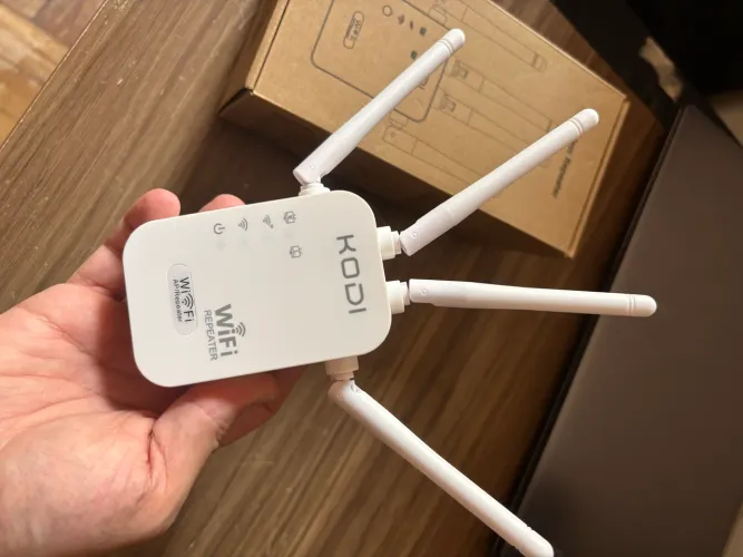 Repetidor WiFi 2800Mbps 4 Antenas 110V/220V, Amplificador Sinal Forte G8