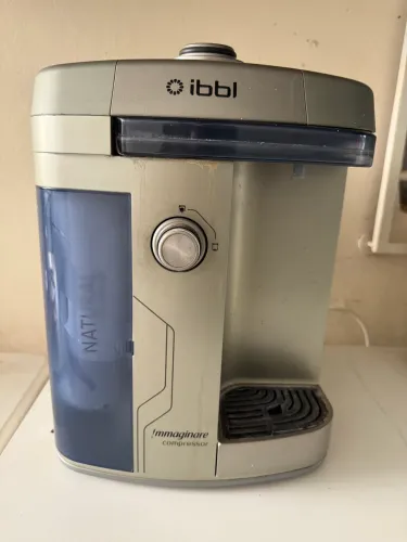 Vendo bebedouro Ibbl
