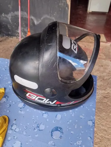 vendo esse capacete