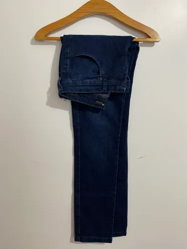 Calça masculina GUESS original, slim, tamanho 40 (P)
