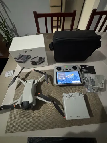 Drone dji mini 3