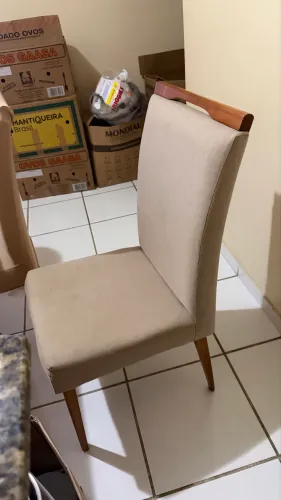 Cadeira de jantar estofada