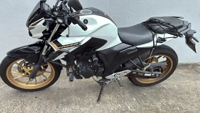 fz25 conected