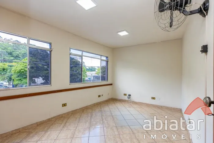 Salas comerciais para locação no Centro de Taboão da Serra/SP