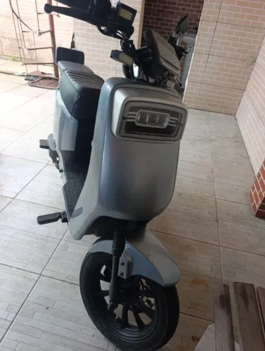Vendo Moto Elétrica Nova A9 .