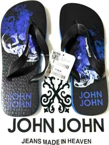 Chinelo JOHN JOHN, NOVO. Cor Preto.