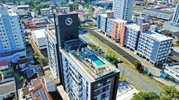 LOFT MOBILIADO, SITUADO EM UM DOS BAIRROS MAIS CHARMOSOS E VALORIZADOS DE BLUMENAU, NAS PR