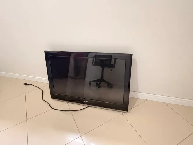 TV CCE LCD 32