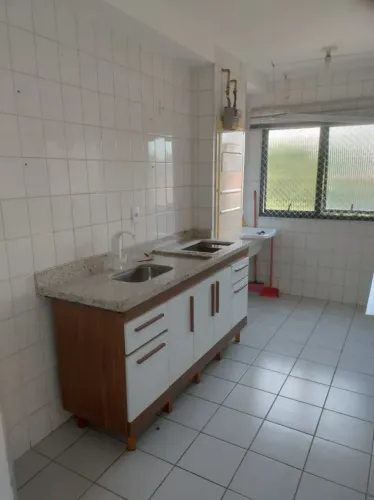 Condomínio bem próximo à Estação Vila Sônia, 2 dormitórios, 1 banheiro, 1 vaga, condomínio