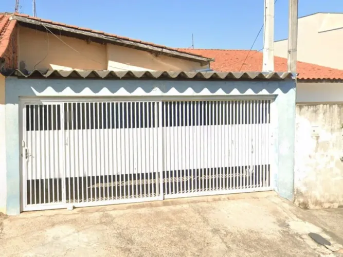 Casa em Terreno de 150 m² - Salto de São José - Salto - SP