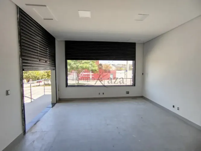 Oportunidade - Sala comercial - Boulevard Cambuí - Putim - 72,37m².