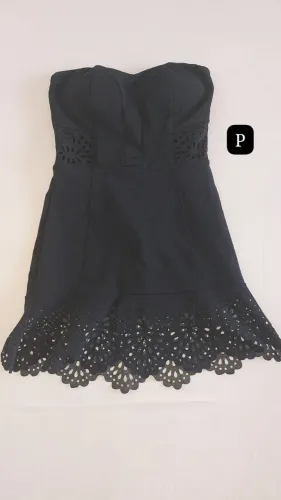 Lote de roupas femininas