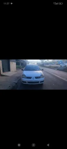 Renault Clio Hi-flex 1.0 16V 3P 2011