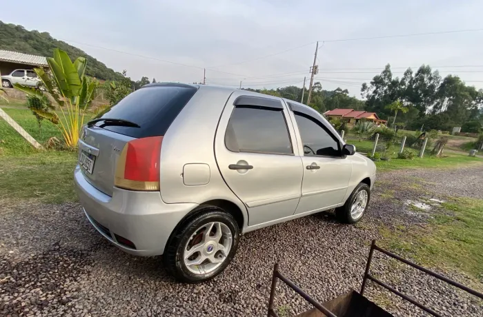 Fiat Palio Celebration 1.0 Fire Flex 8V 4P 2007