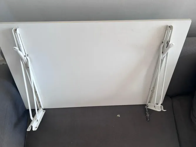 Mesa dobrável pequena