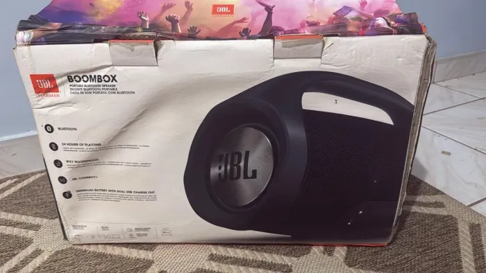JBL Boombox 1